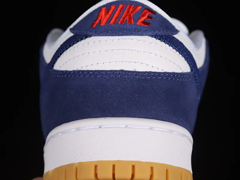All Categories Nk SB Dunk Series Nk SB Dunk Low Low-top Sneakers F Version Nk SB Dunk Low White and Blue Los Angeles Dodgers SB Smashing Backboard Fashion Casual Sneakers DO9395-400